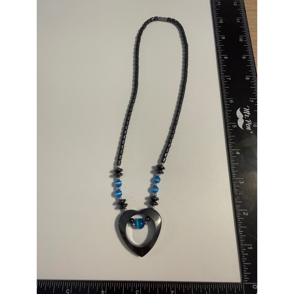 Hematite Heart‎ Pendant Necklace Blue Cats Eye Beads Magnetic Clasp 18 Inch